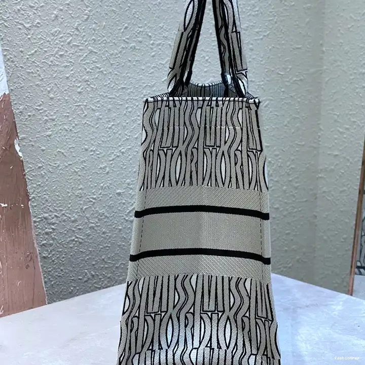 Fashionrep Dio Bags 2408YA0012 0505